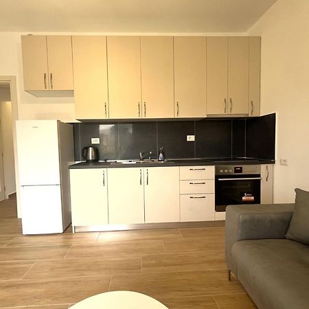 Vila 4 Stinet Vlorë エクステリア 写真