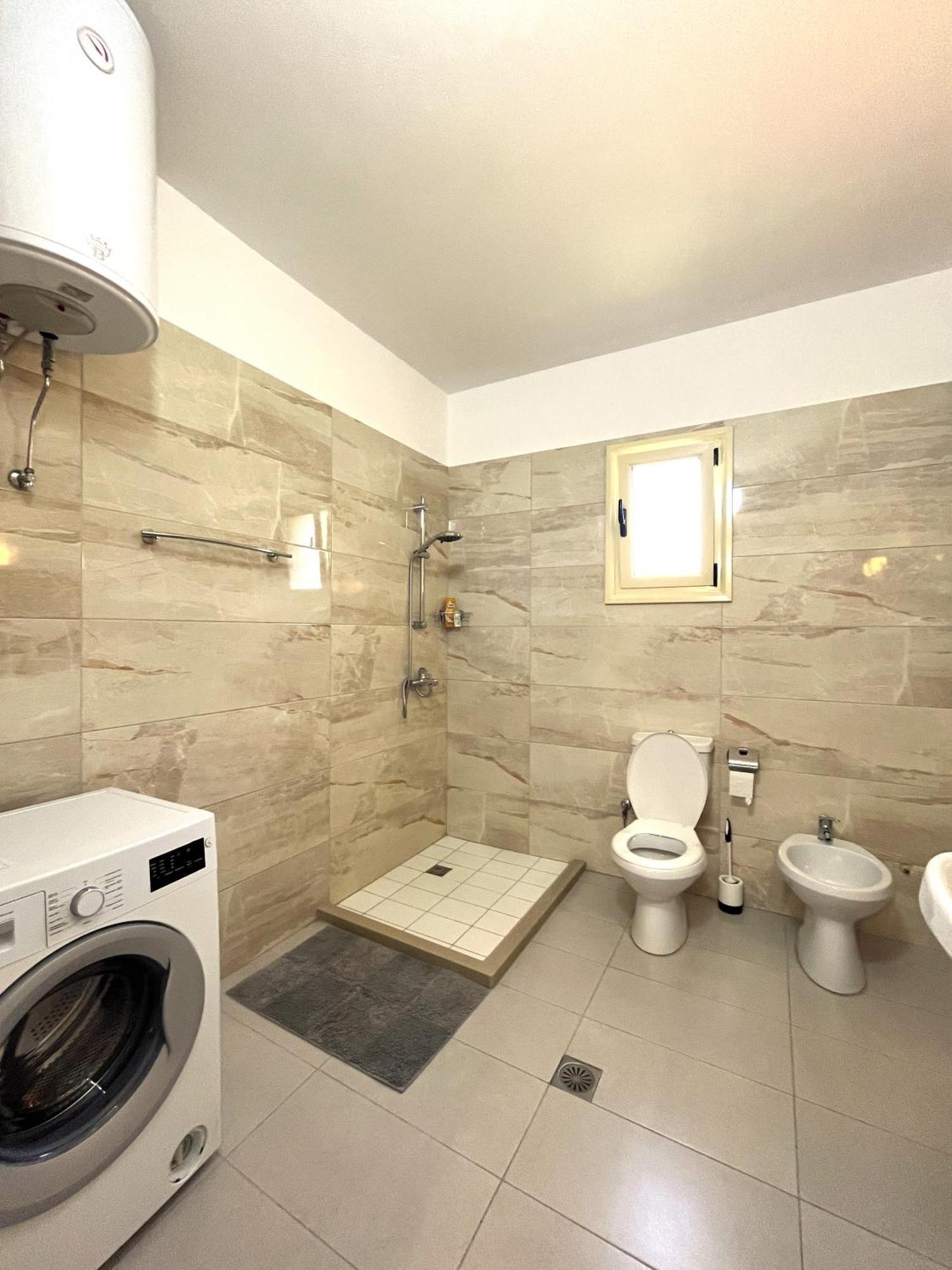 Vila 4 Stinet Vlorë エクステリア 写真